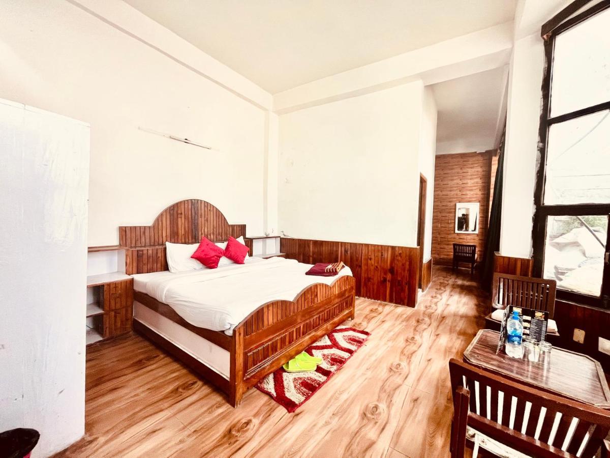 Hotel Hadimba - In City Center Manāli エクステリア 写真
