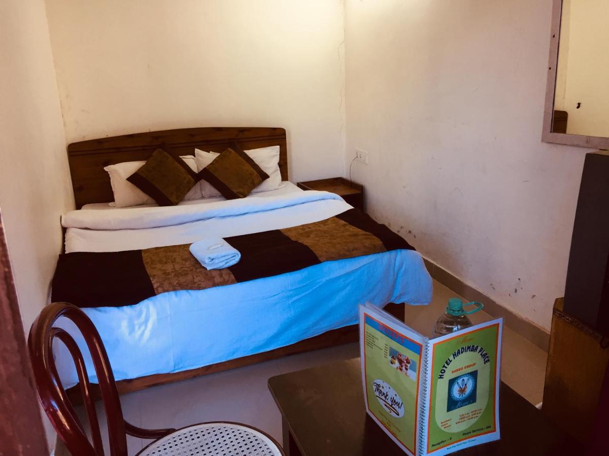 Hotel Hadimba - In City Center Manāli エクステリア 写真