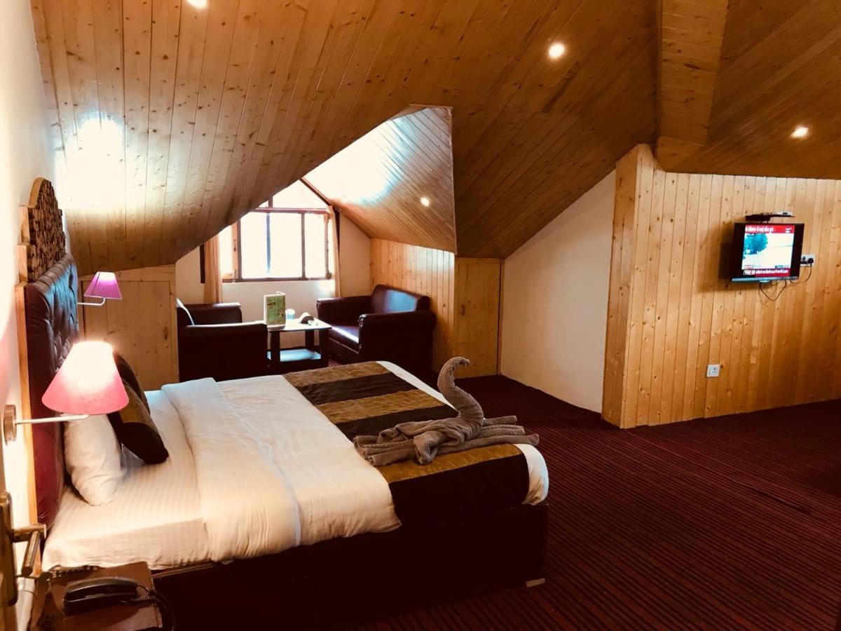 Hotel Hadimba - In City Center Manāli エクステリア 写真