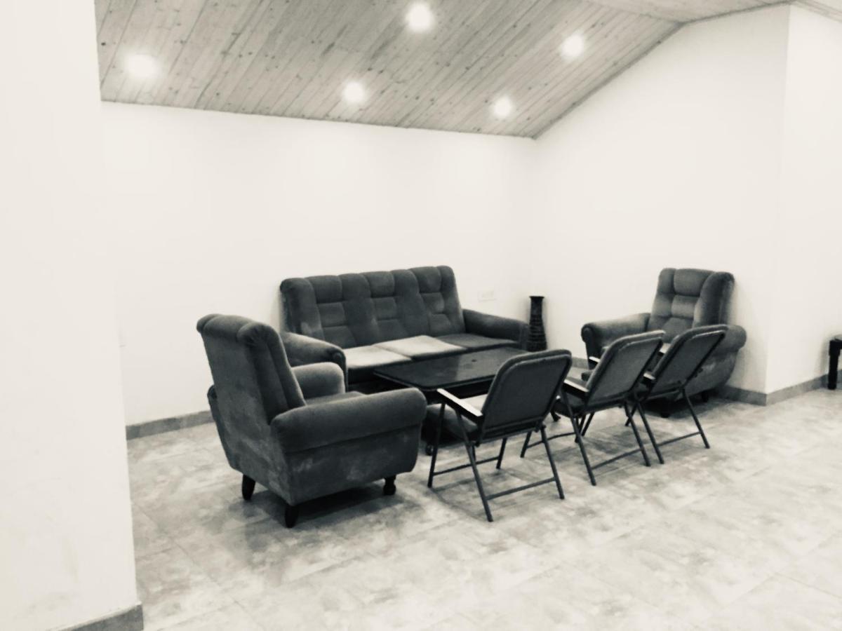 Hotel Hadimba - In City Center Manāli エクステリア 写真